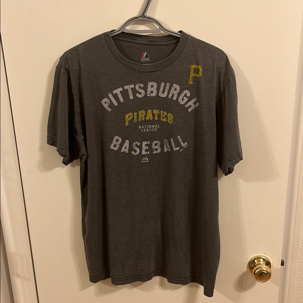 Majestic Gray Short Sleeve Tee Pittsburgh Pirates